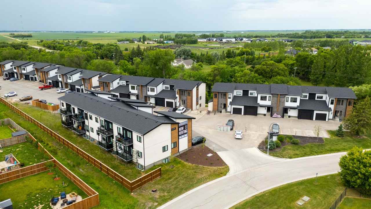 Bellemore Banks - Photo 4 of 50