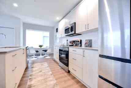 Radius at Royal Oak Apartments - Photo 3 of 50