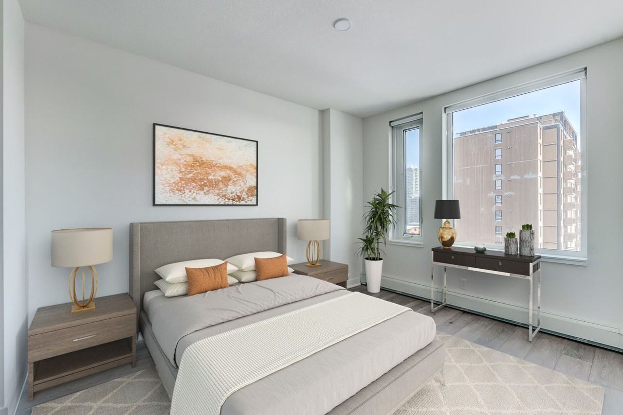 Redstone - Photo 3 of 50