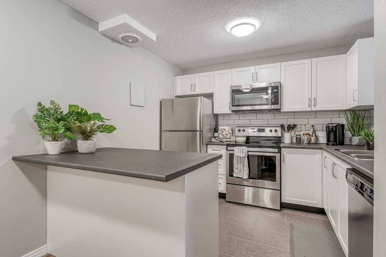 Calgary Grier Place - Photo 4 of 16