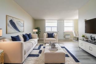 901 Lasalle - Photo 1 of 1