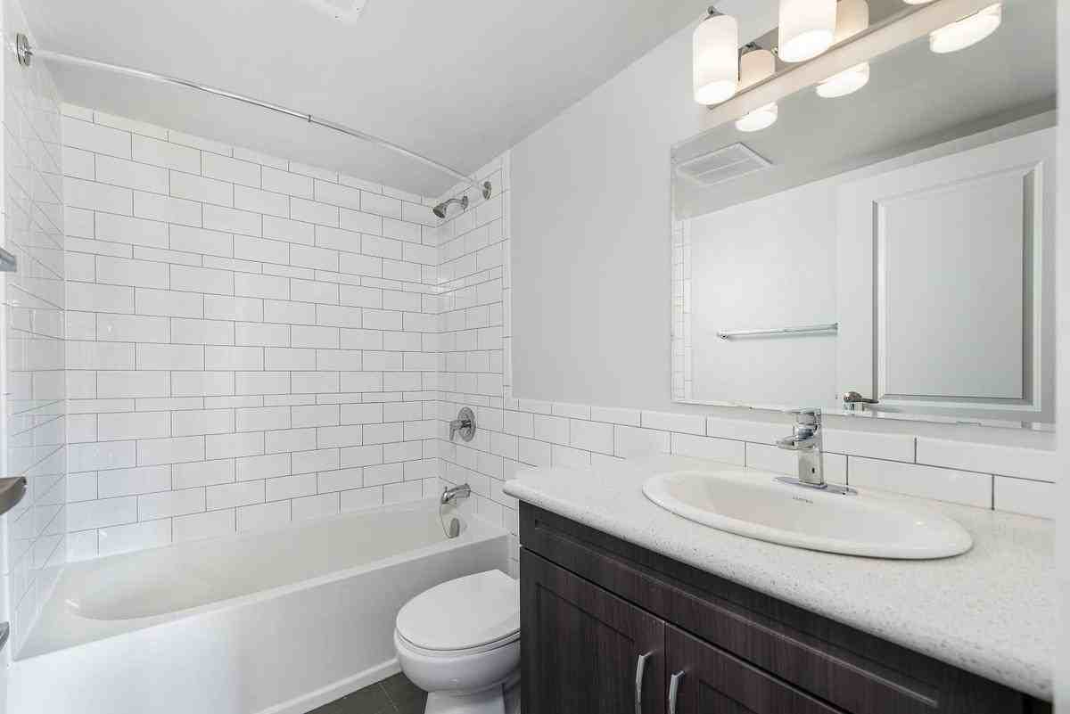 19 & 21 Dalegrove Dr. - Photo 4 of 10