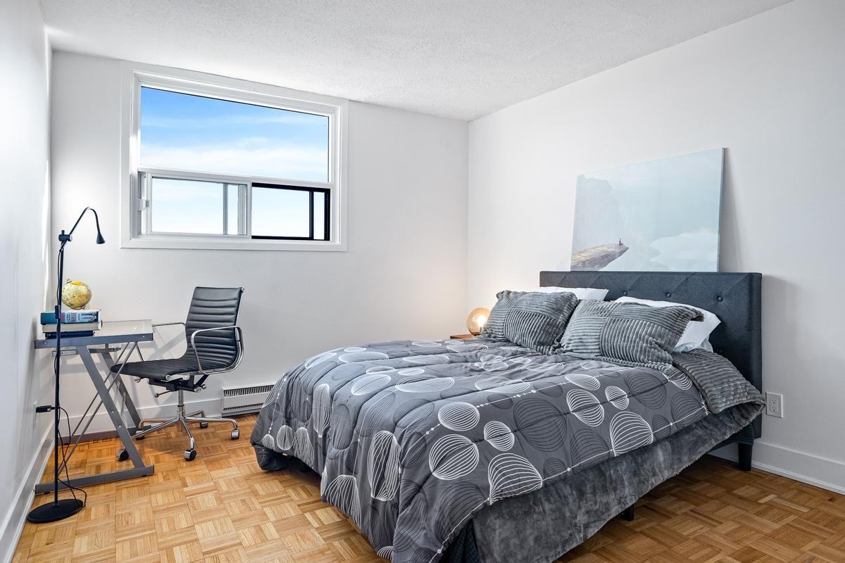 2880-2900 Carling Avenue - Photo 6 of 33