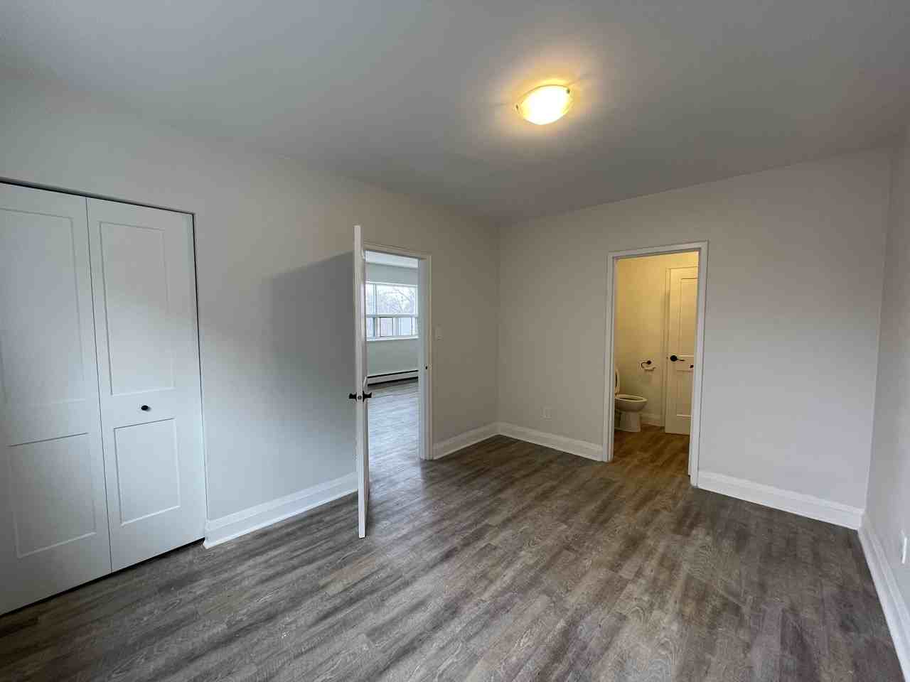 987 Mohawk - Photo 5 of 7