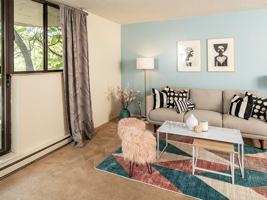 featured image of 1500 Walkley Rd