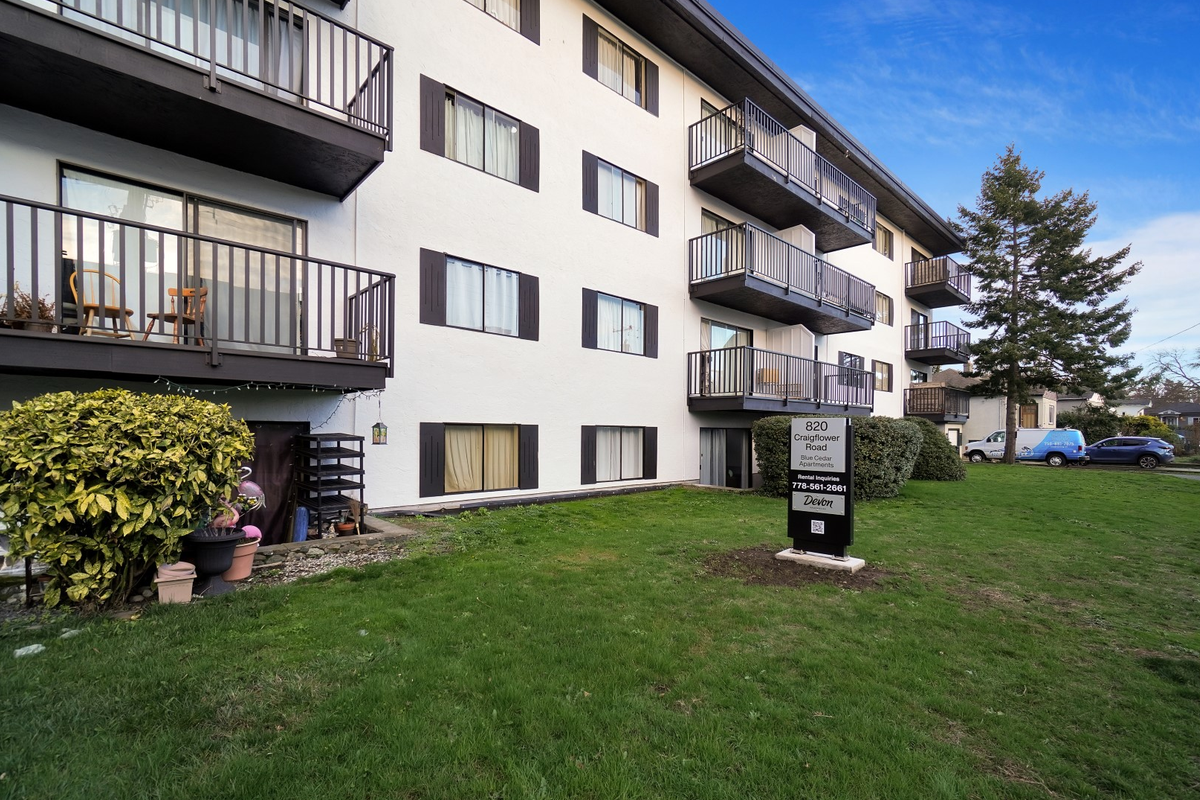 Blue Cedar Apartments - Photo 7 of 28