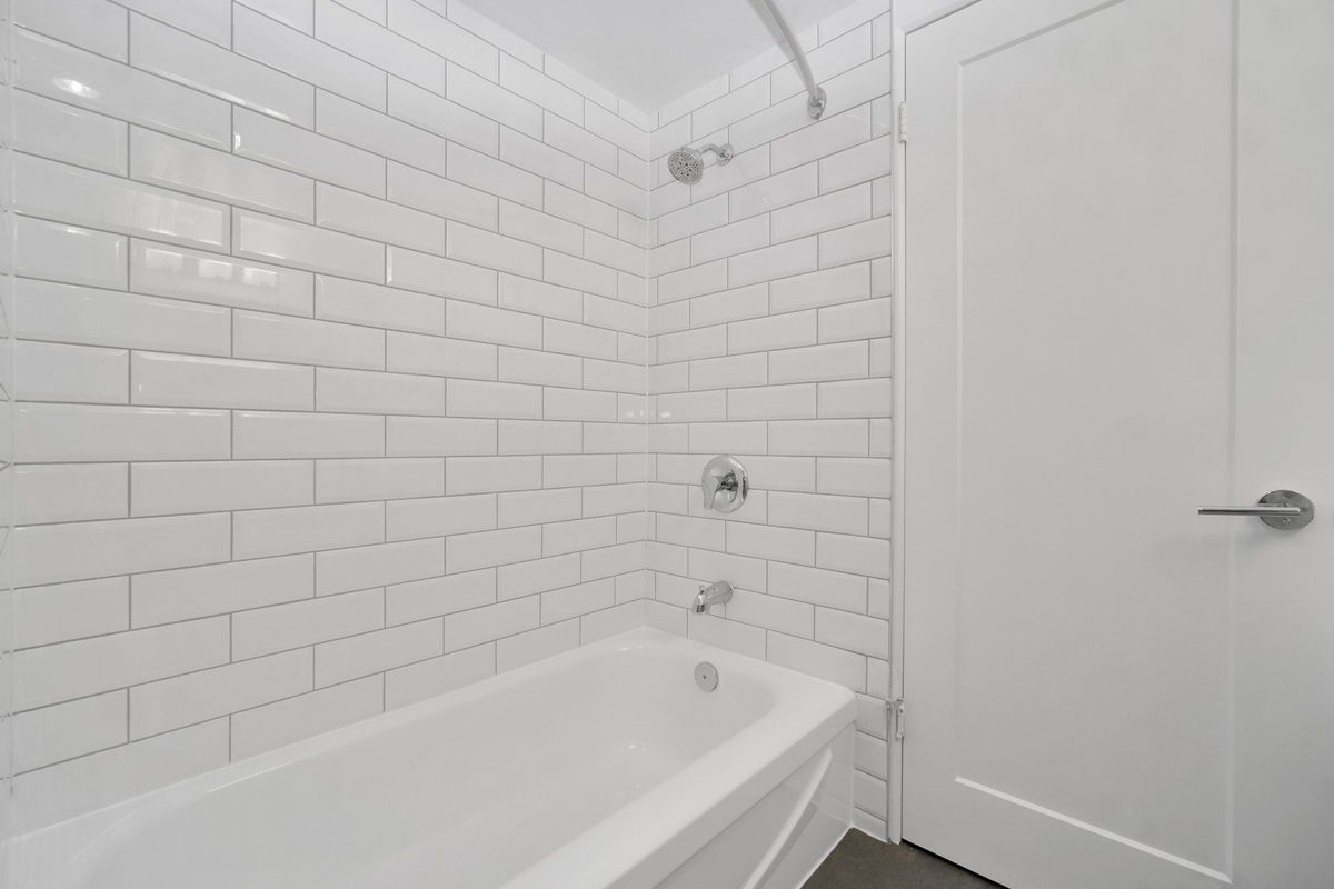 Pandora Heights Apartments - Photo 6 of 32