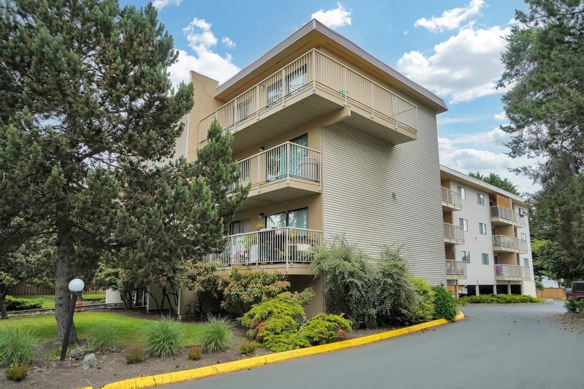 Sunnylane Apartments - Photo 2 of 13