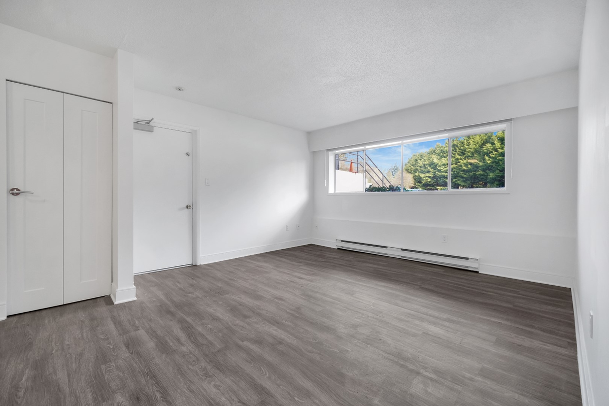 Gorge Vale Apartments - Photo 7 of 14