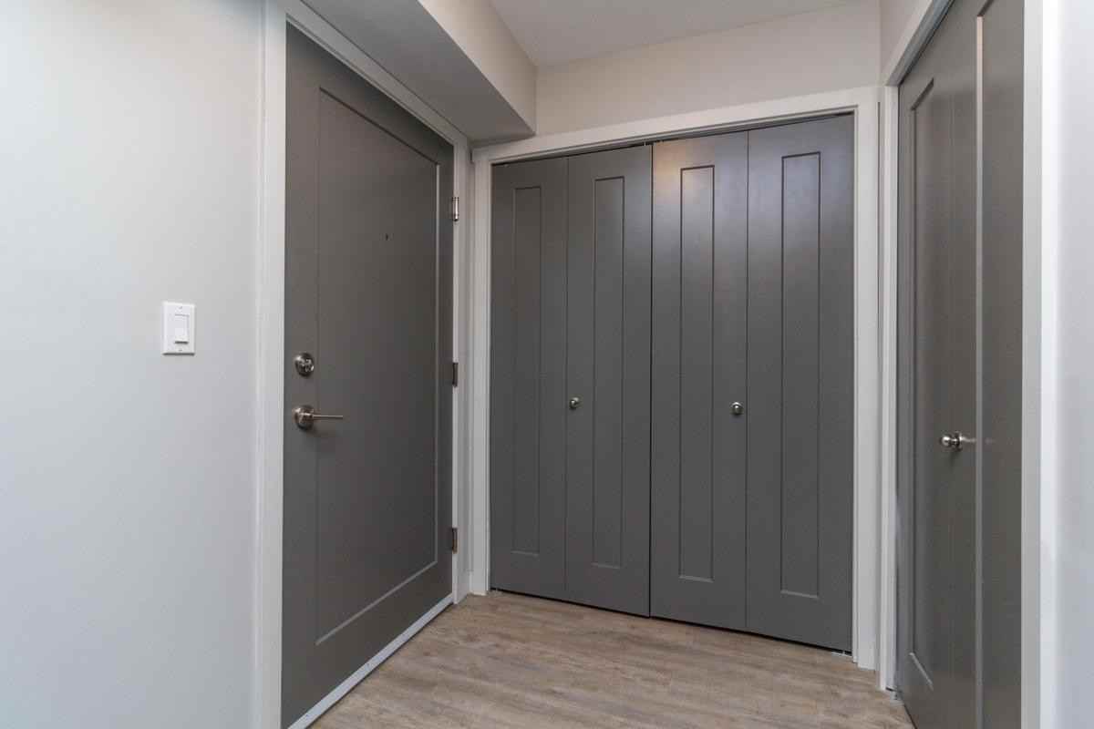 The Enclave Apartments - Photo 6 of 32