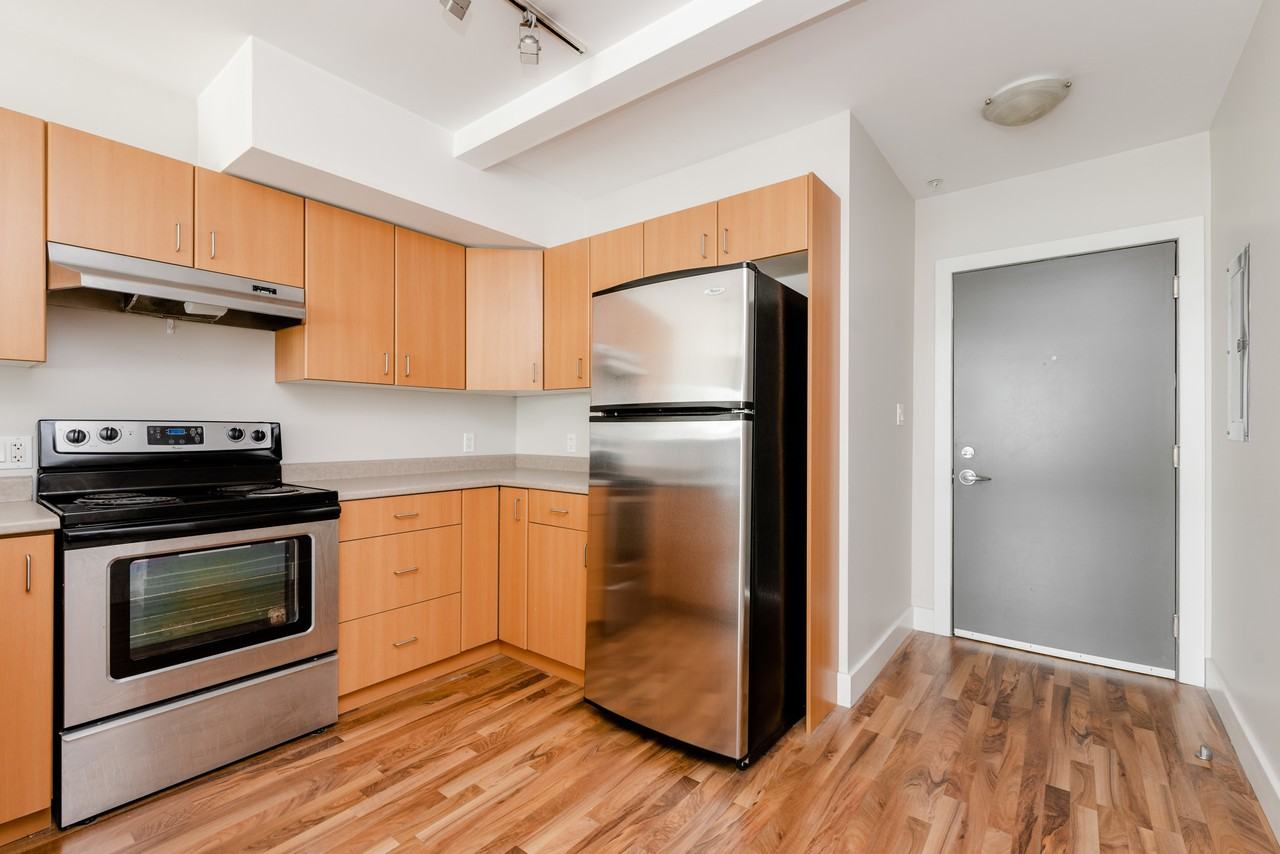 The Churchill - Photo 5 of 15