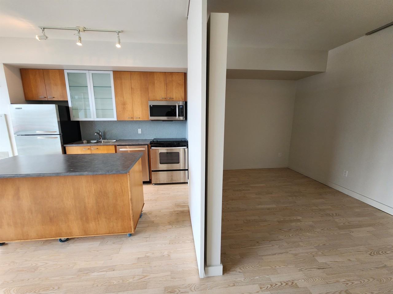 802-383 Cumberland Street - 802 - Photo 6 of 21