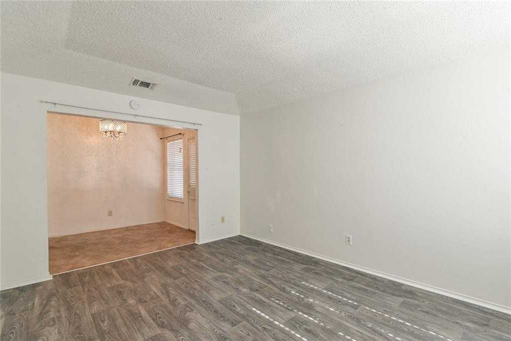 1045 Cheddar Ct - Photo 5 of 27