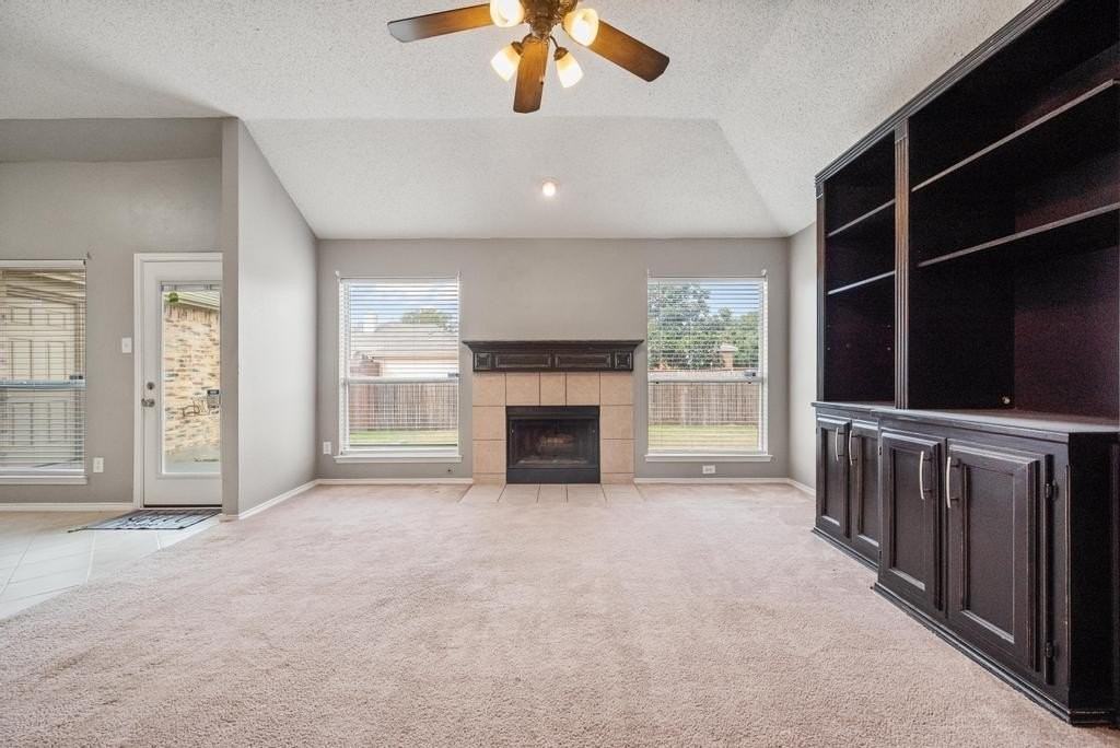 7700 Glenoaks Dr - Photo 5 of 27