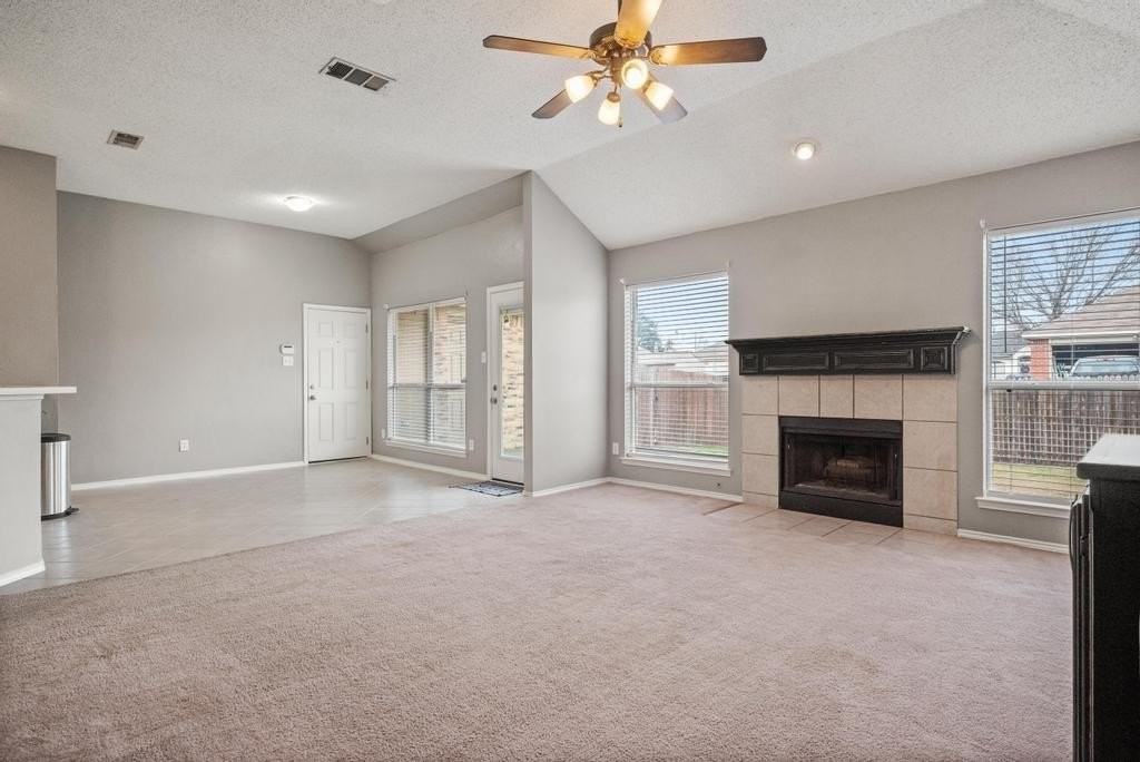 7700 Glenoaks Dr - Photo 7 of 27