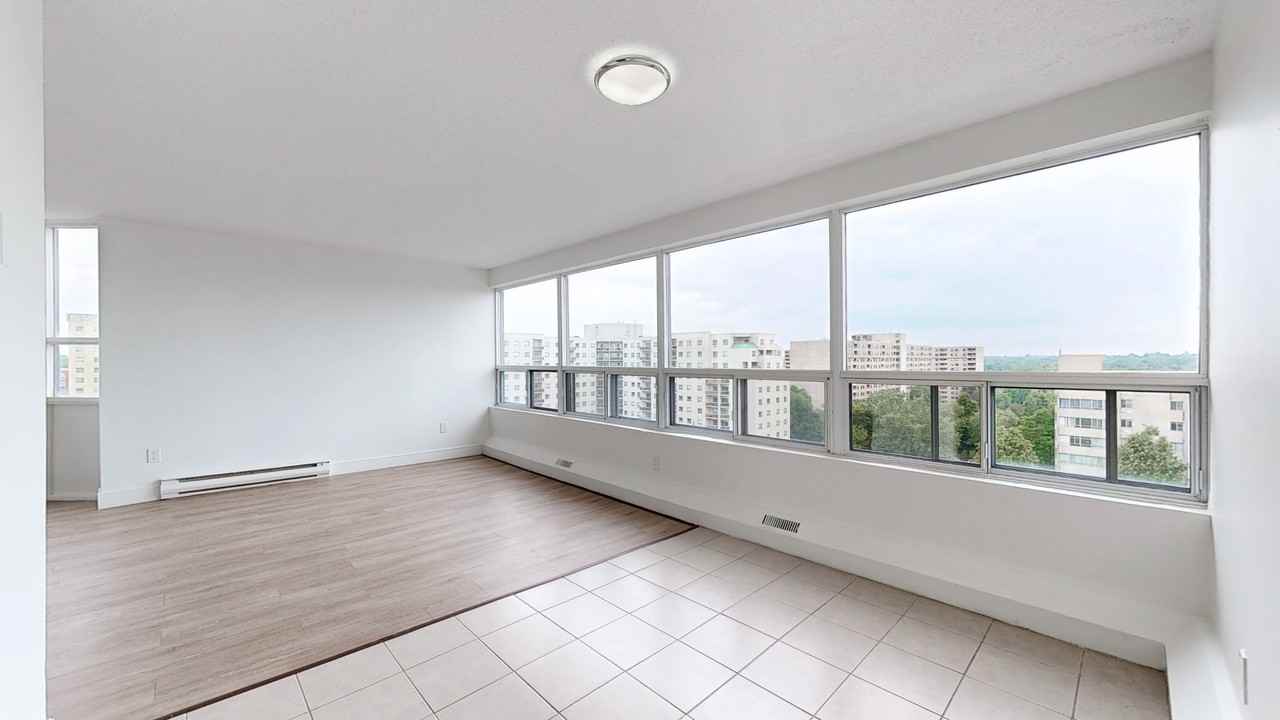 560 Proudfoot Lane - Photo 7 of 14