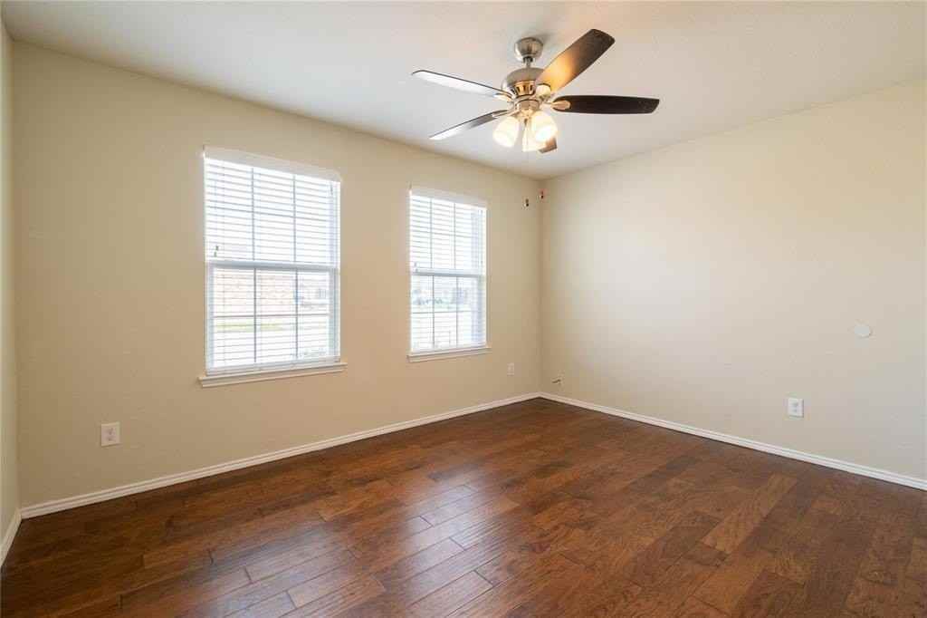 5829 Mountain Bluff Dr - Photo 6 of 25