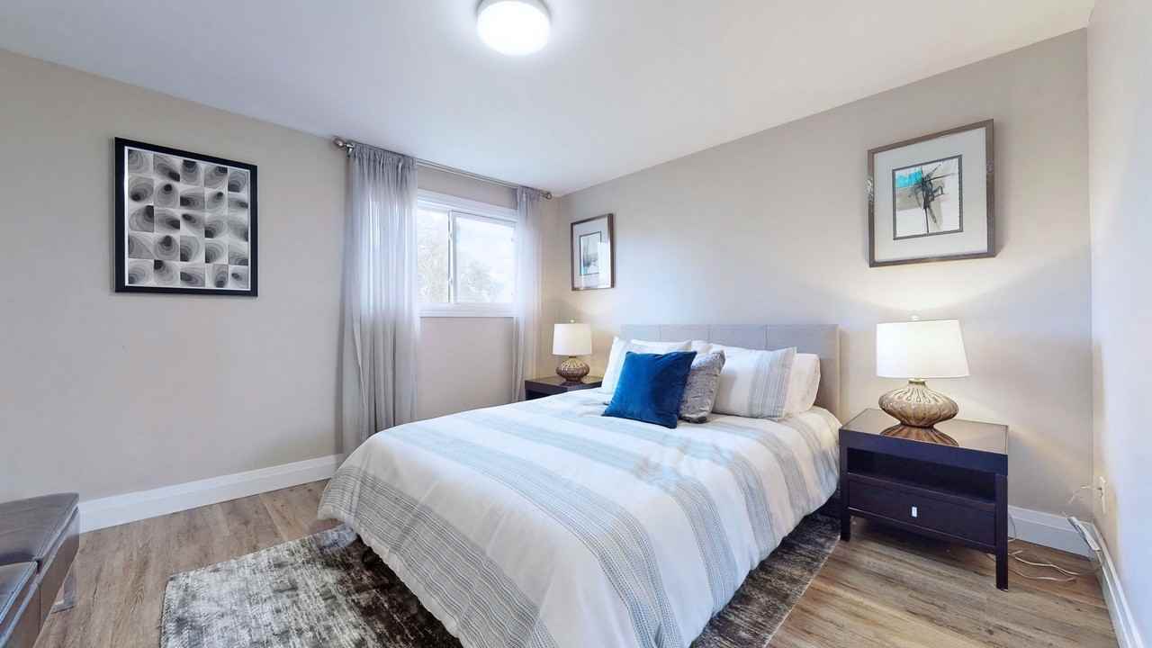 Bedford Gardens - Photo 7 of 25