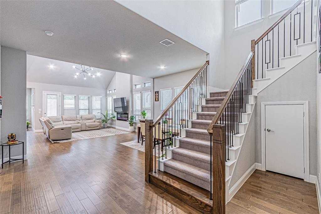 13261 Jonata St - Photo 7 of 40