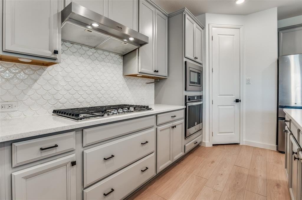 2625 Toledo Dr - Photo 7 of 25