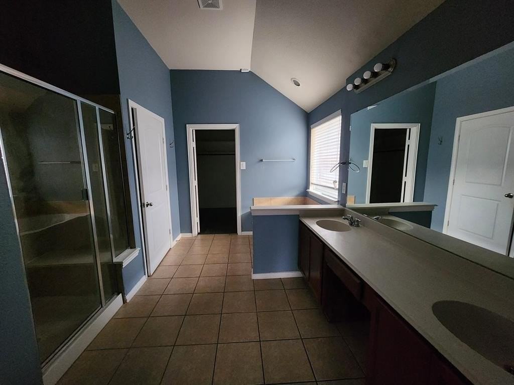 633 Grayson Ln - Photo 7 of 11