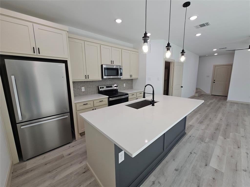 1317 Fletcher St #1319 - Photo 3 of 36