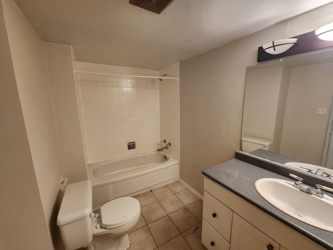 88 Charlotte Street - A - Photo 5 of 6