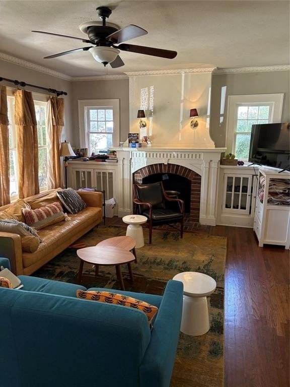 2705 Cockrell Ave - Photo 3 of 14