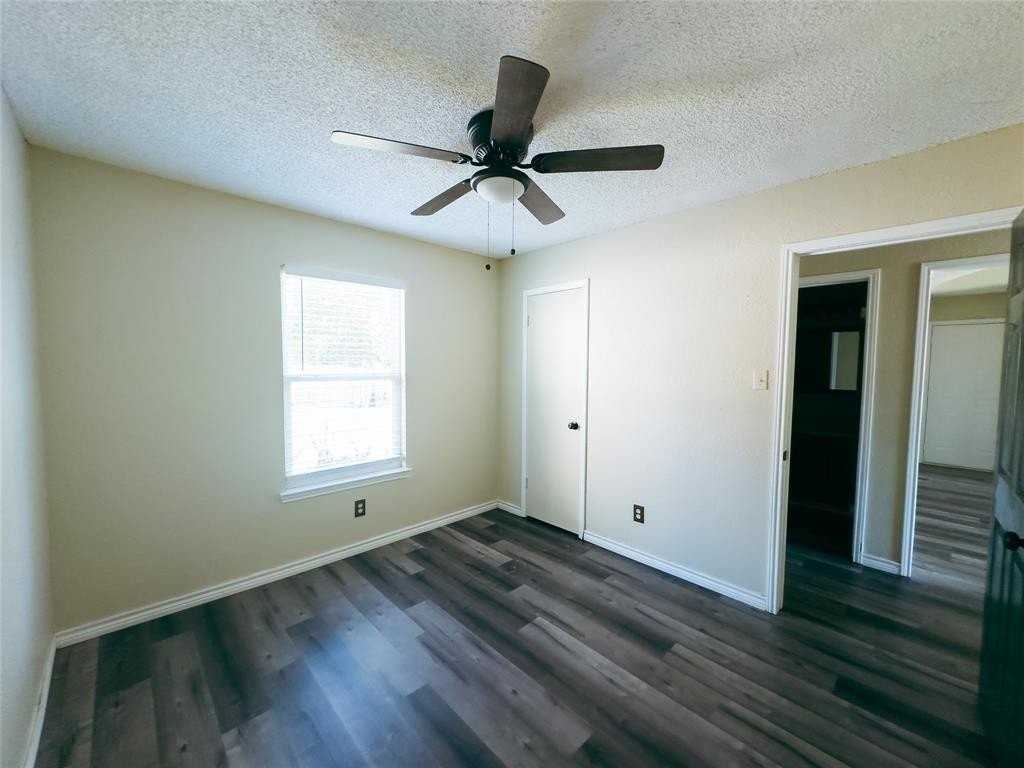 11118 Freedom Way - Photo 5 of 12