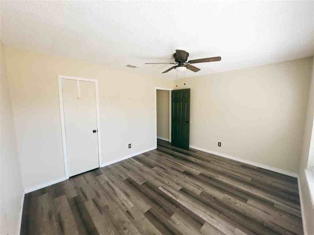 11118 Freedom Way - Photo 7 of 12