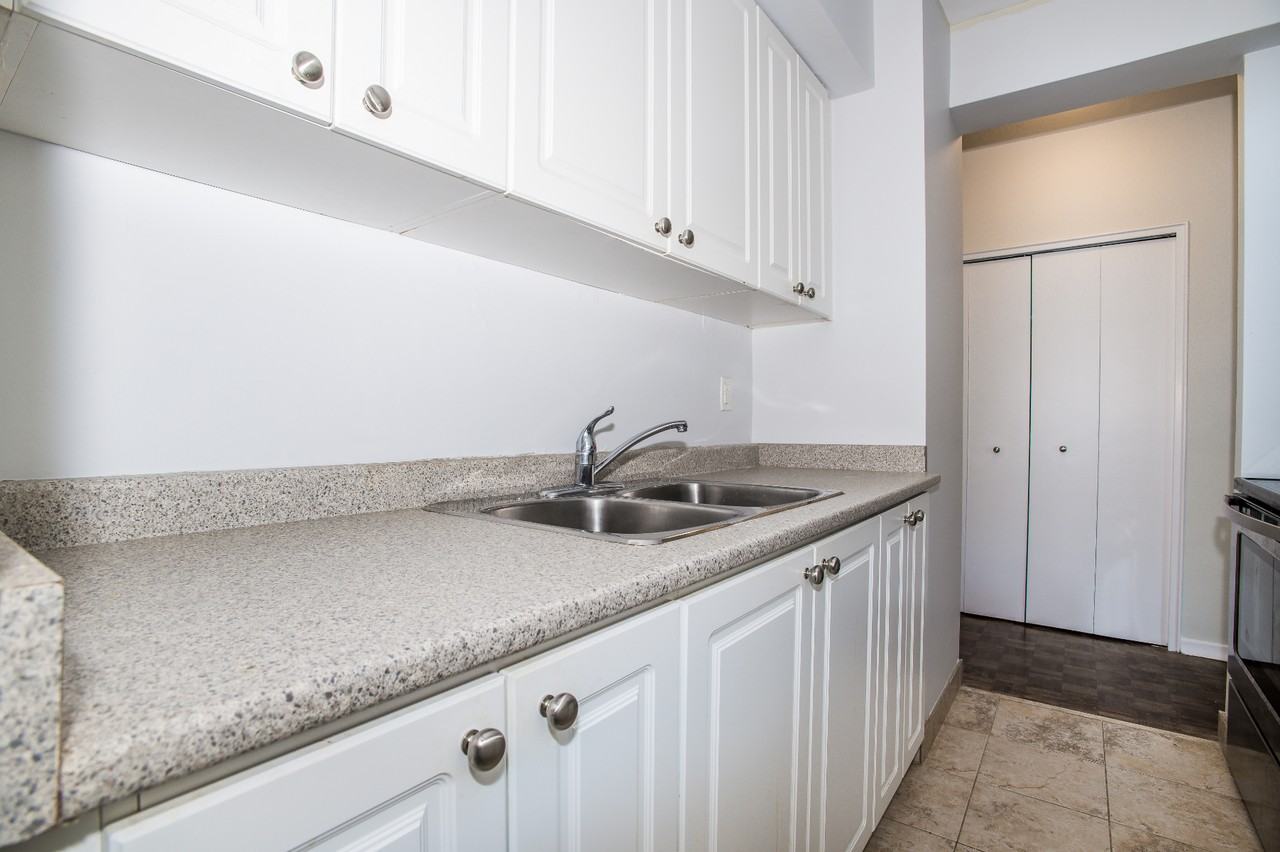 133 Herkimer St. - Photo 4 of 15