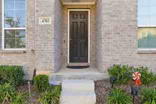 4703 Kindred St - Photo 1 of 1