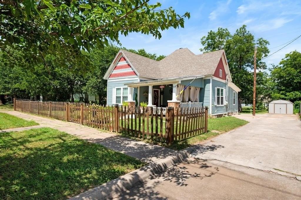 809 Nw 5th Ave - Photo 2 of 33