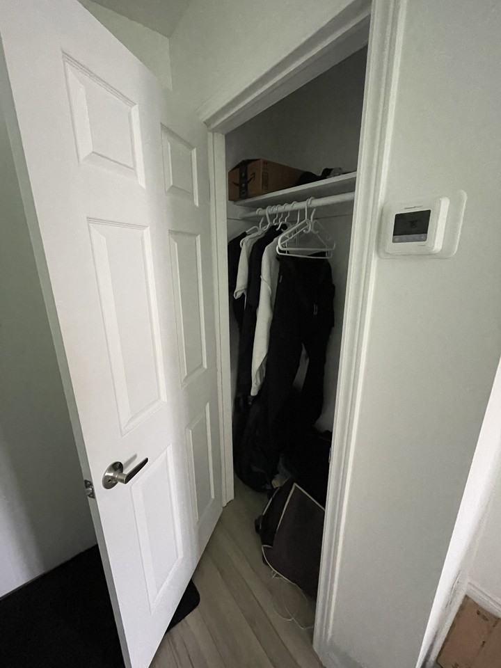 630 Cummings Ave - Photo 2 of 50