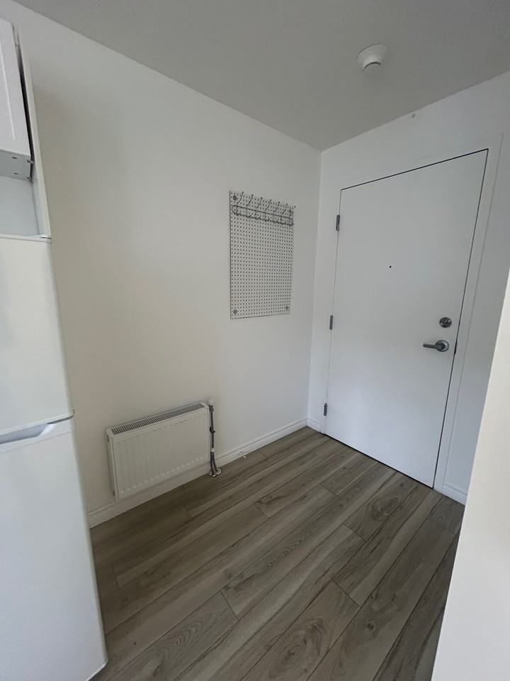 630 Cummings Ave - Photo 6 of 50