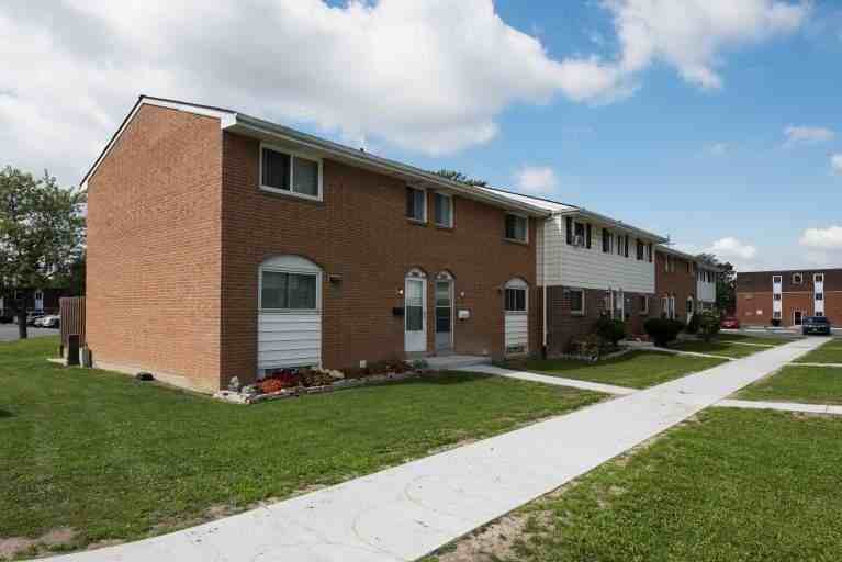 Sycamore Apartments - Photo 7 of 11