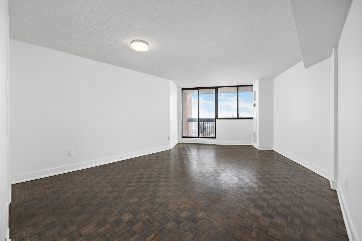 2375 The Collegeway - Photo 4 of 38