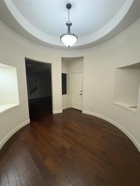 520 Stillwater Dr - Photo 3 of 27