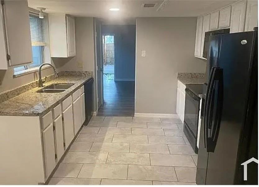 6111 Spyglass Ln - Photo 4 of 9