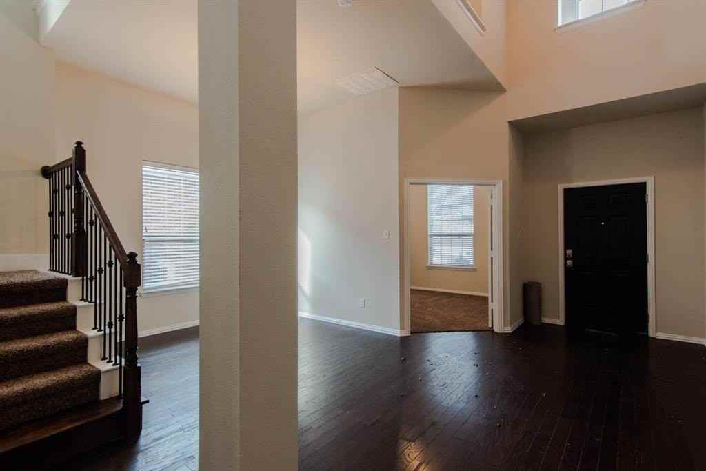 1512 Cockatiel Dr - Photo 7 of 34