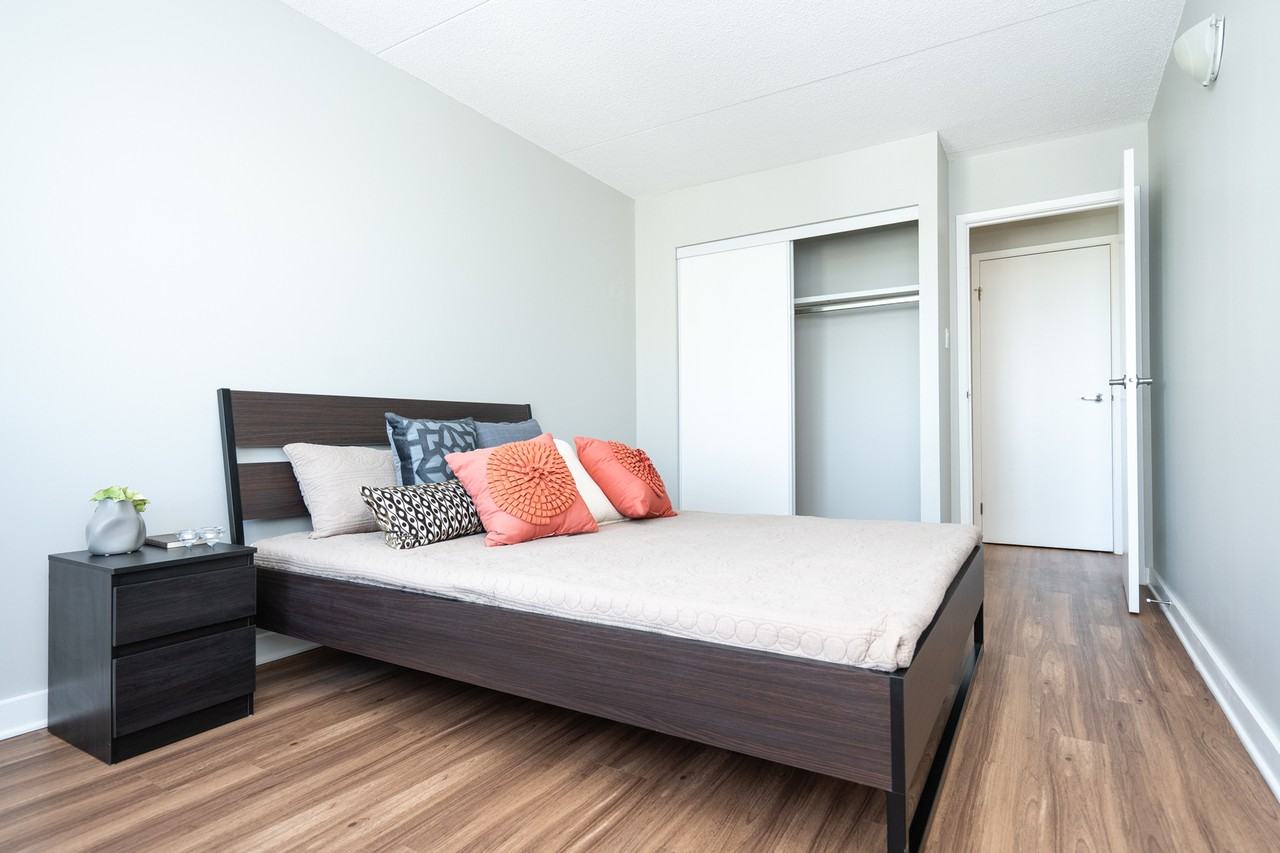 Fort Garry Tower - Photo 7 of 22