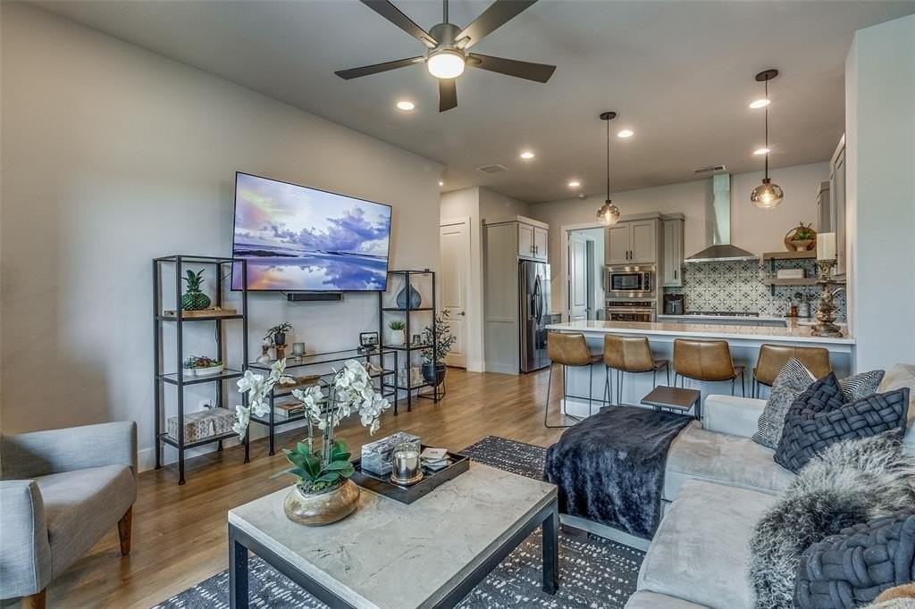 4721 Asher Pl - Photo 7 of 25