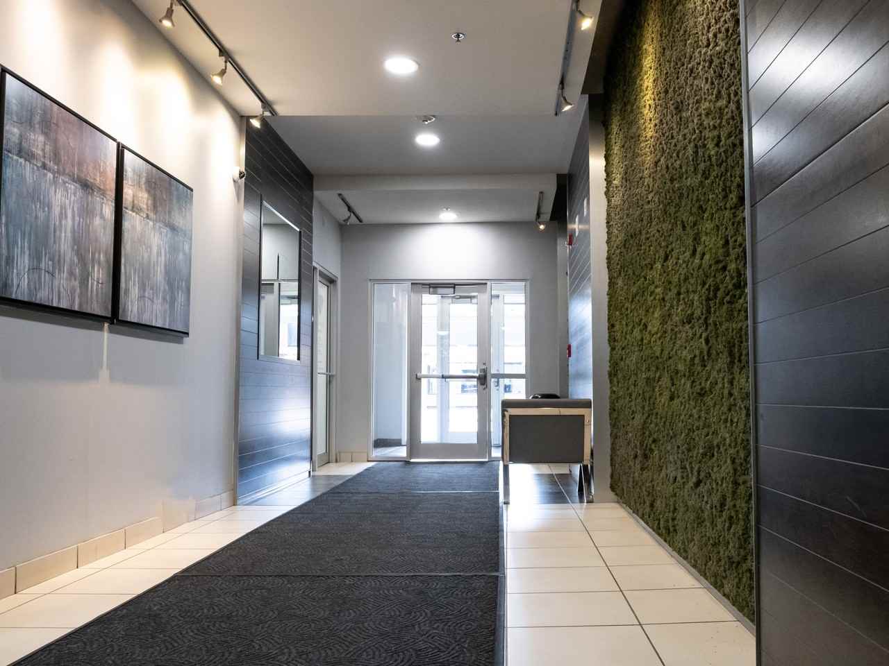 160 Smith - Photo 3 of 30