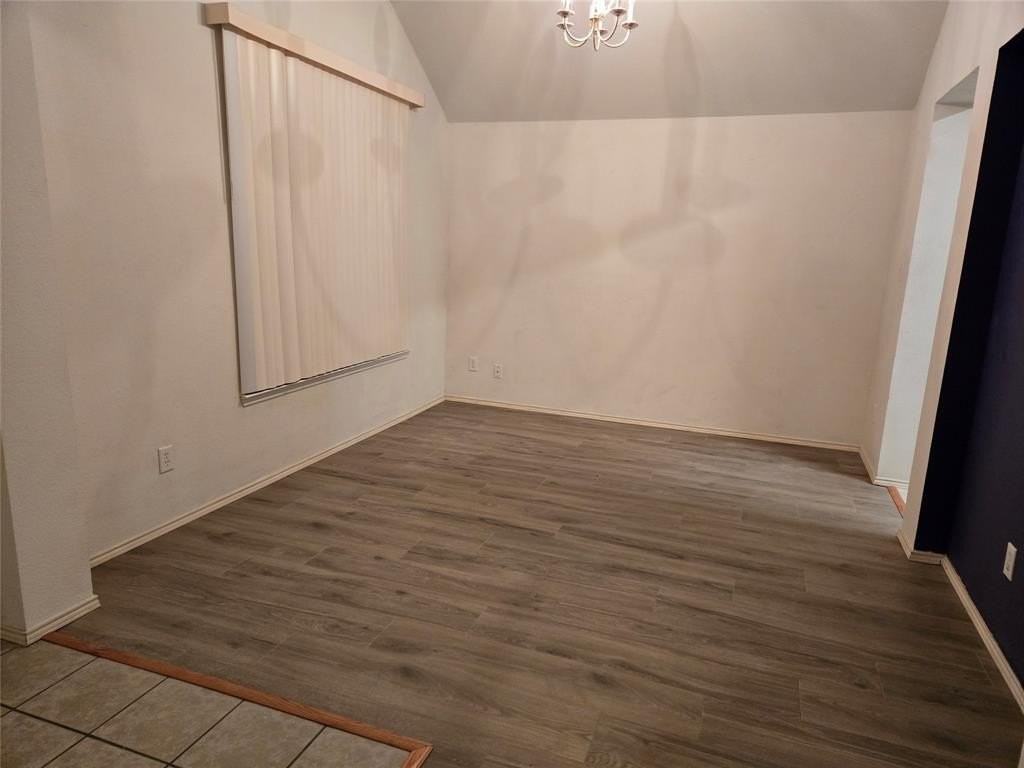 606 Zollman Ct - Photo 6 of 23