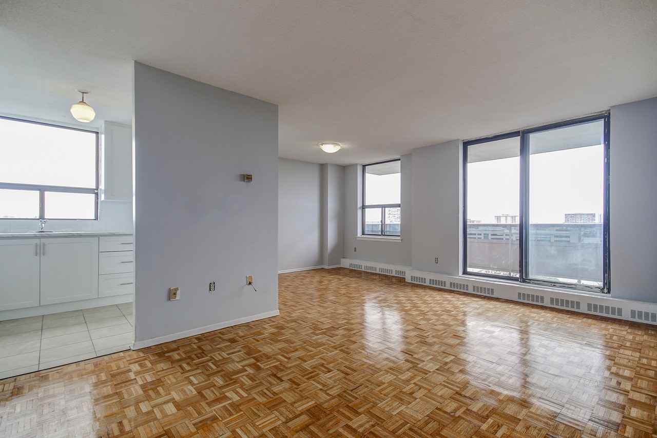 9 & 11 Lisa St. - Photo 7 of 33