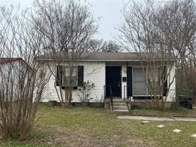 409 Wildwood Dr - Photo 1 of 1