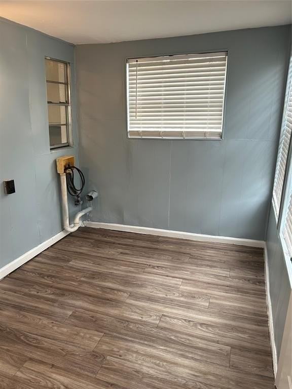 409 Wildwood Dr - Photo 7 of 9