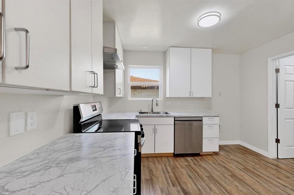 1407 El Camino Cir - Photo 7 of 26