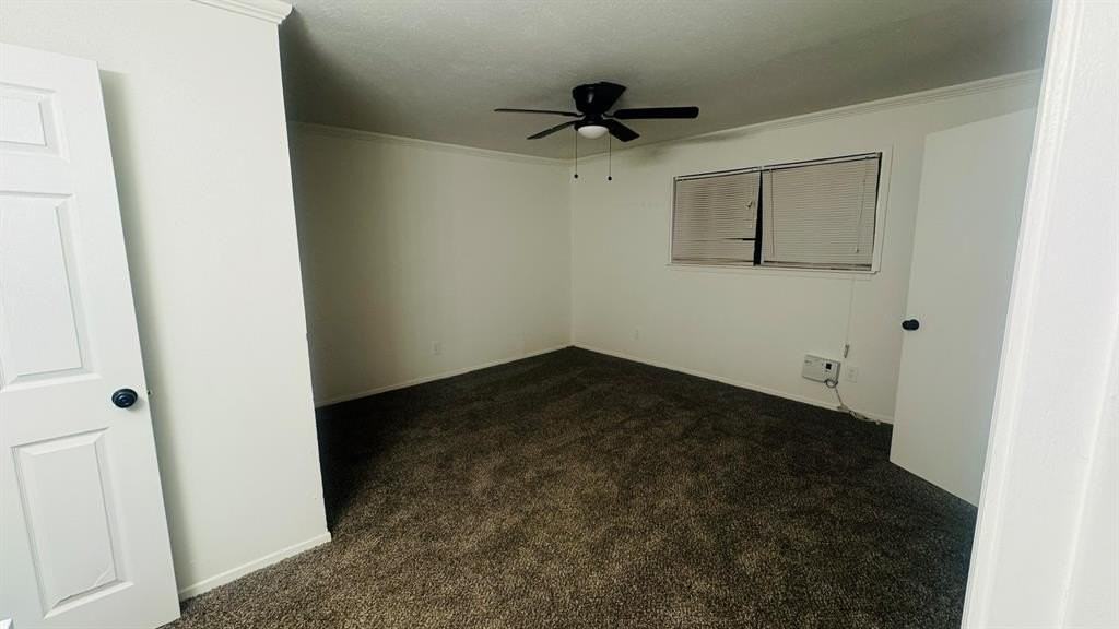 604 Towne House Ln - Photo 6 of 20