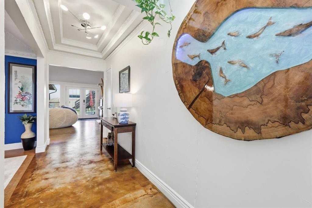 1617 Oak Creek Dr - Photo 3 of 40